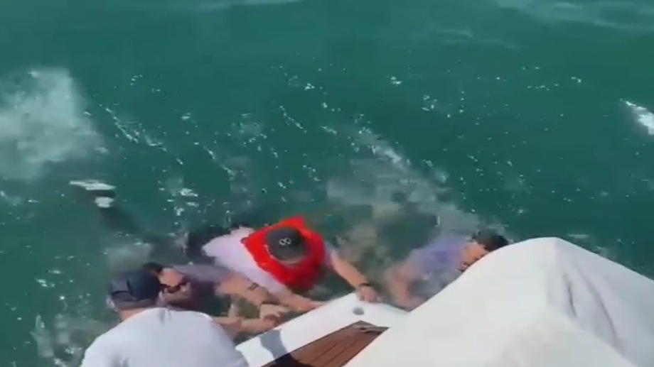 14 rescued as boat sinks near Newport Harbor