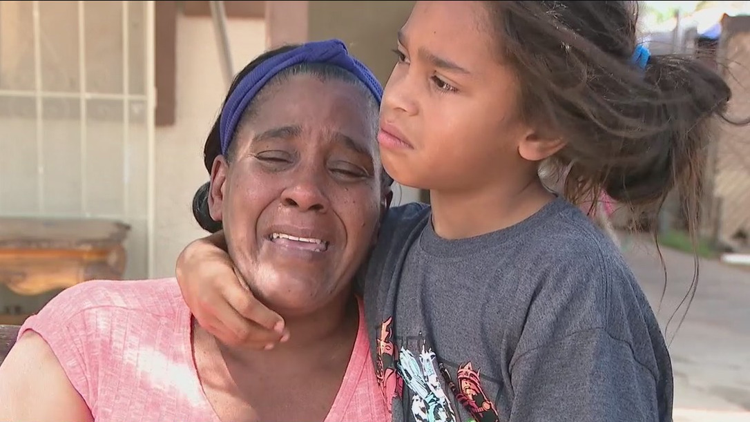 Mother describes moment her daughter was shot along Phoenix street