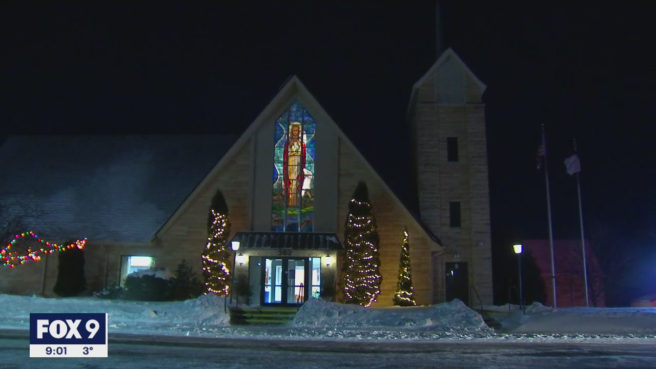 Prayer vigil held following deadly shooting at Allina Health clinic