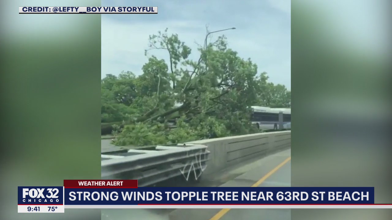 Sirens blare as severe storms slam Chicago area with at least one tornado, heavy rain and strong winds