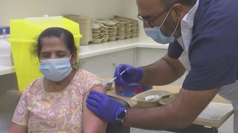 Can you mix and match the COVID-19 vaccine?