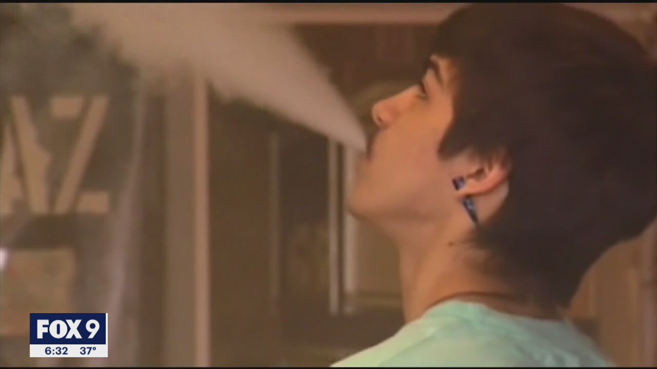 Survey: 1 in 5 Minnesota high school students use e-cigarettes