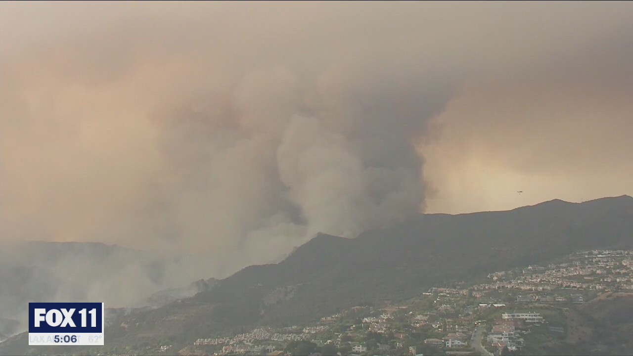 Palisades wildfire arson suspect arrested as fire rages on