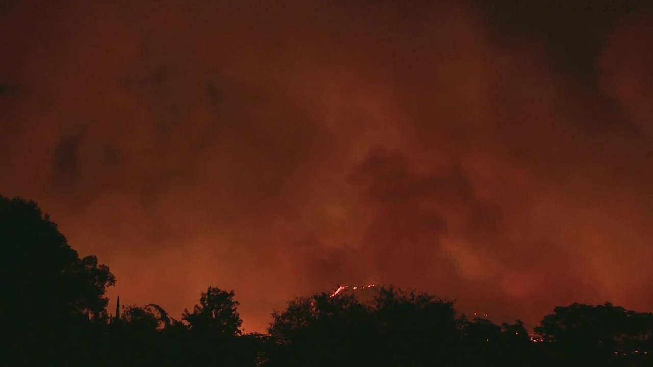 Brush fire burns over 700 acres in Riverside County