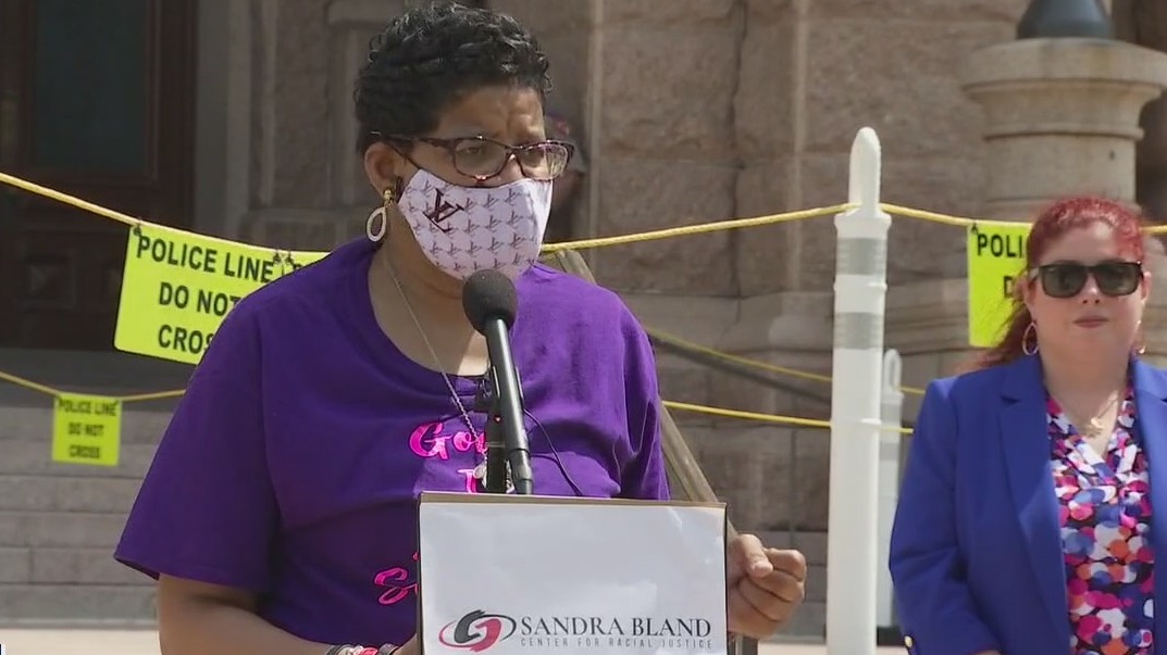 Mother of Sandra Bland starts new foundation in her namesake