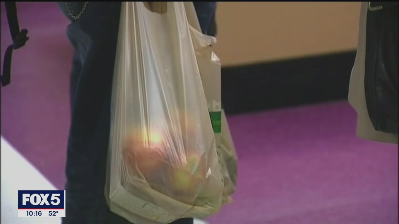NY plastic bag ban begins Monday