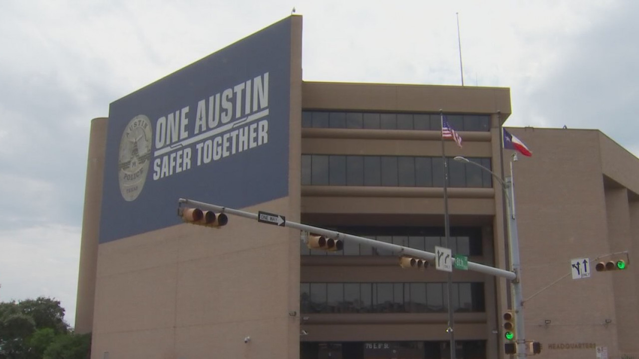 Former member of Austin City Council shares thoughts on defunding APD