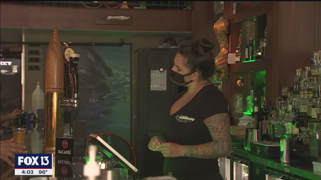 Governor's order bans drinking in bars