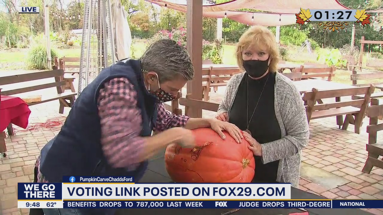 Fall Faceoff Friday: Pumpkin carving