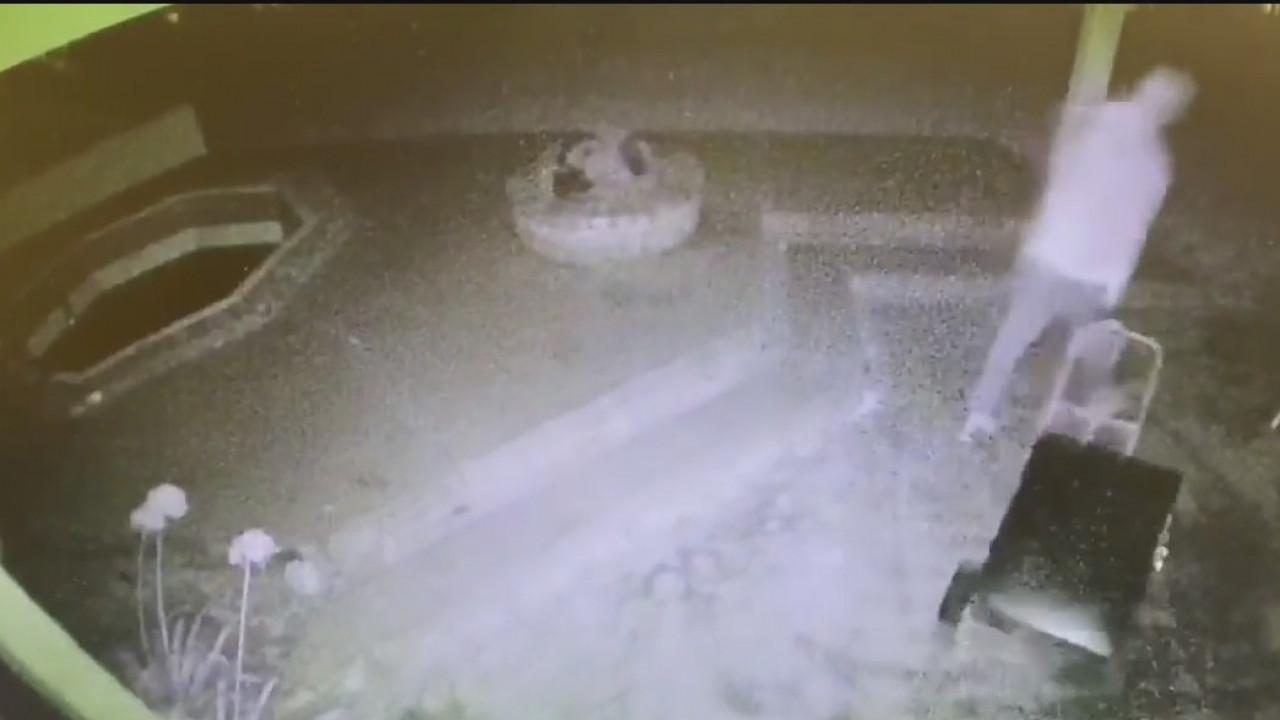 OC deputy arrested after allegedly burglarizing home