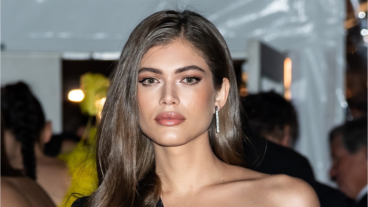 2020 video: Valentina Sampaio makes Sports Illustrated Swimsuit history