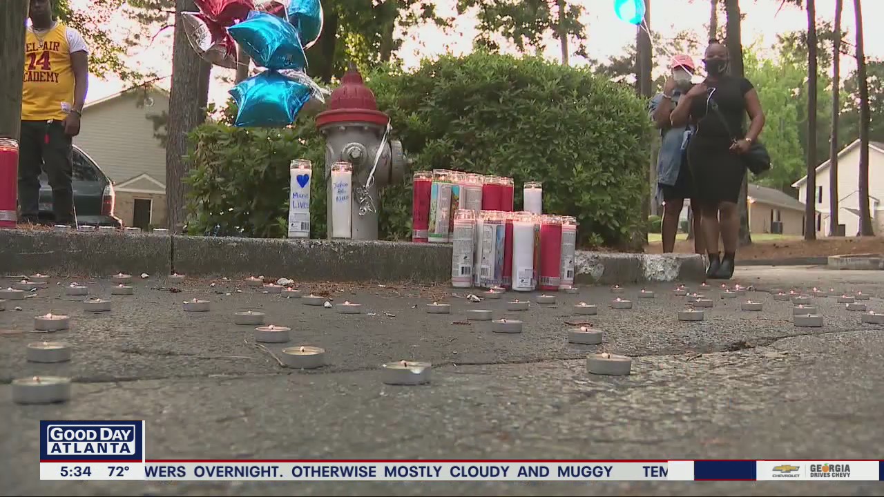 Family mourns death of Forest Park man killed in shooting