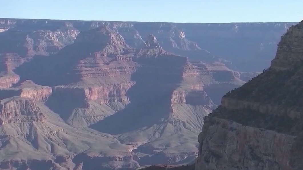 Man accused of organizing an illegal 153-person Grand Canyon hike