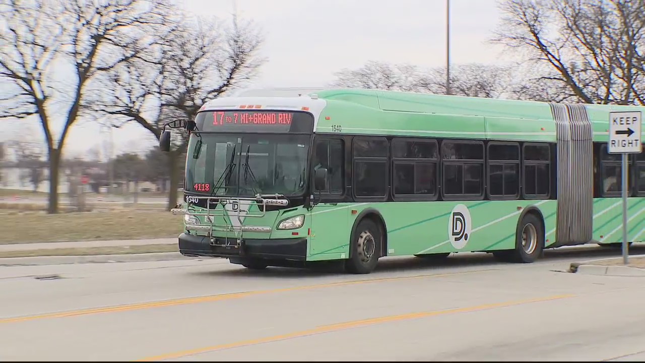 Fares to return to DDOT buses in March, riders to board via front door