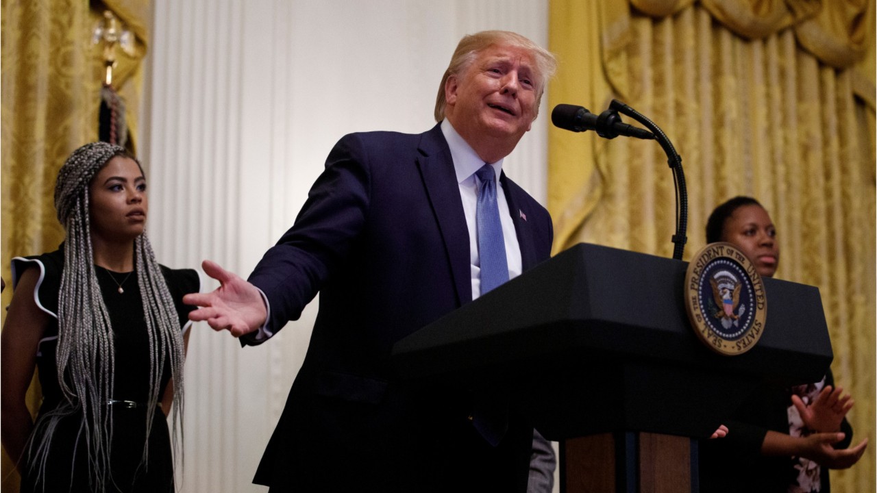 Impeachment probe reaches into White House with new subpoena