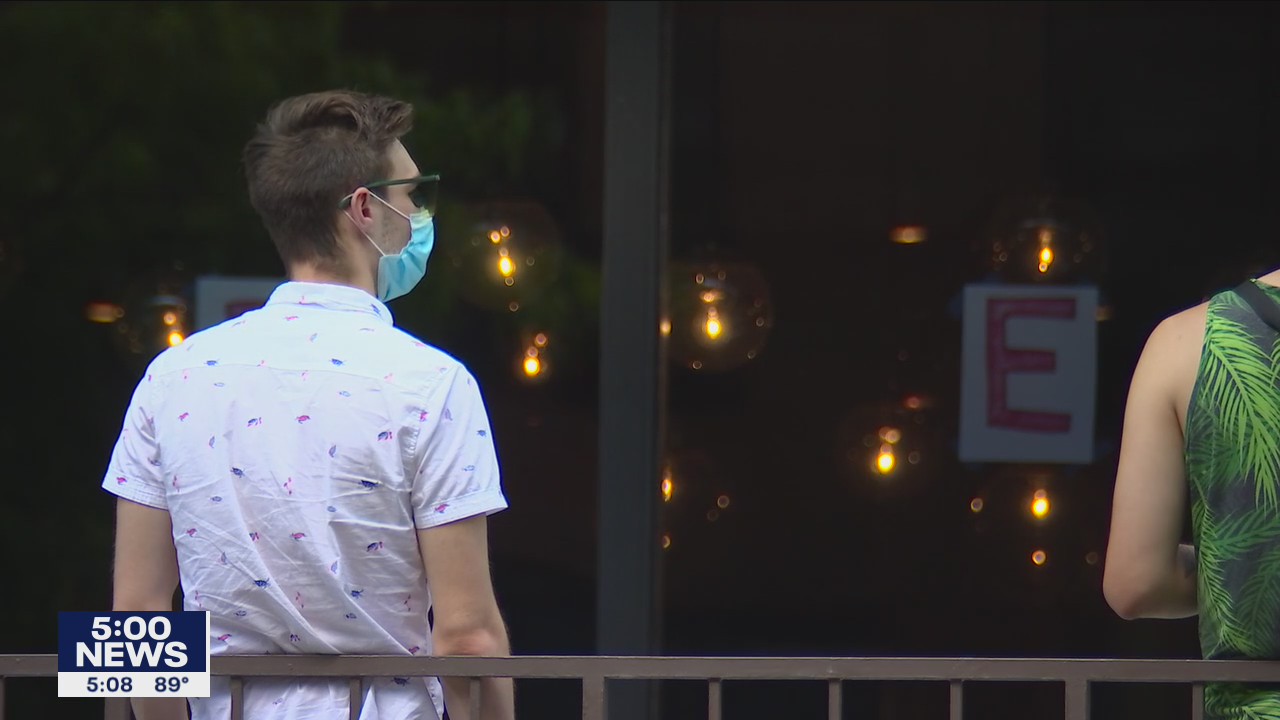 As COVID-19 cases continue to rise, could Minnesota mandate mask wearing?