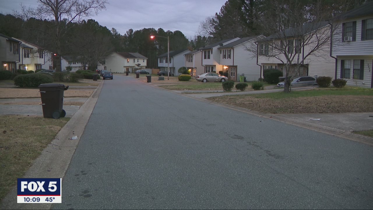 Teen killed, 2 others wounded