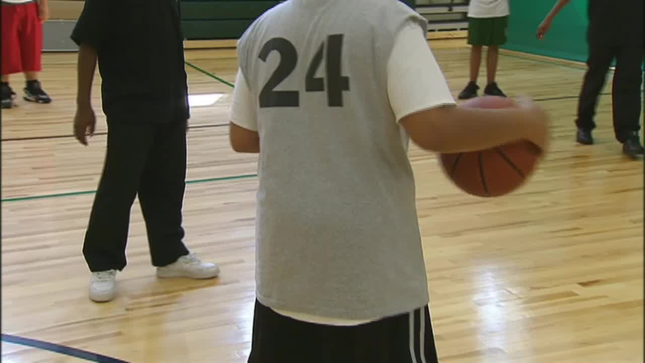 Youth sports, extra curriculars spreading COVID-19, CDC director says