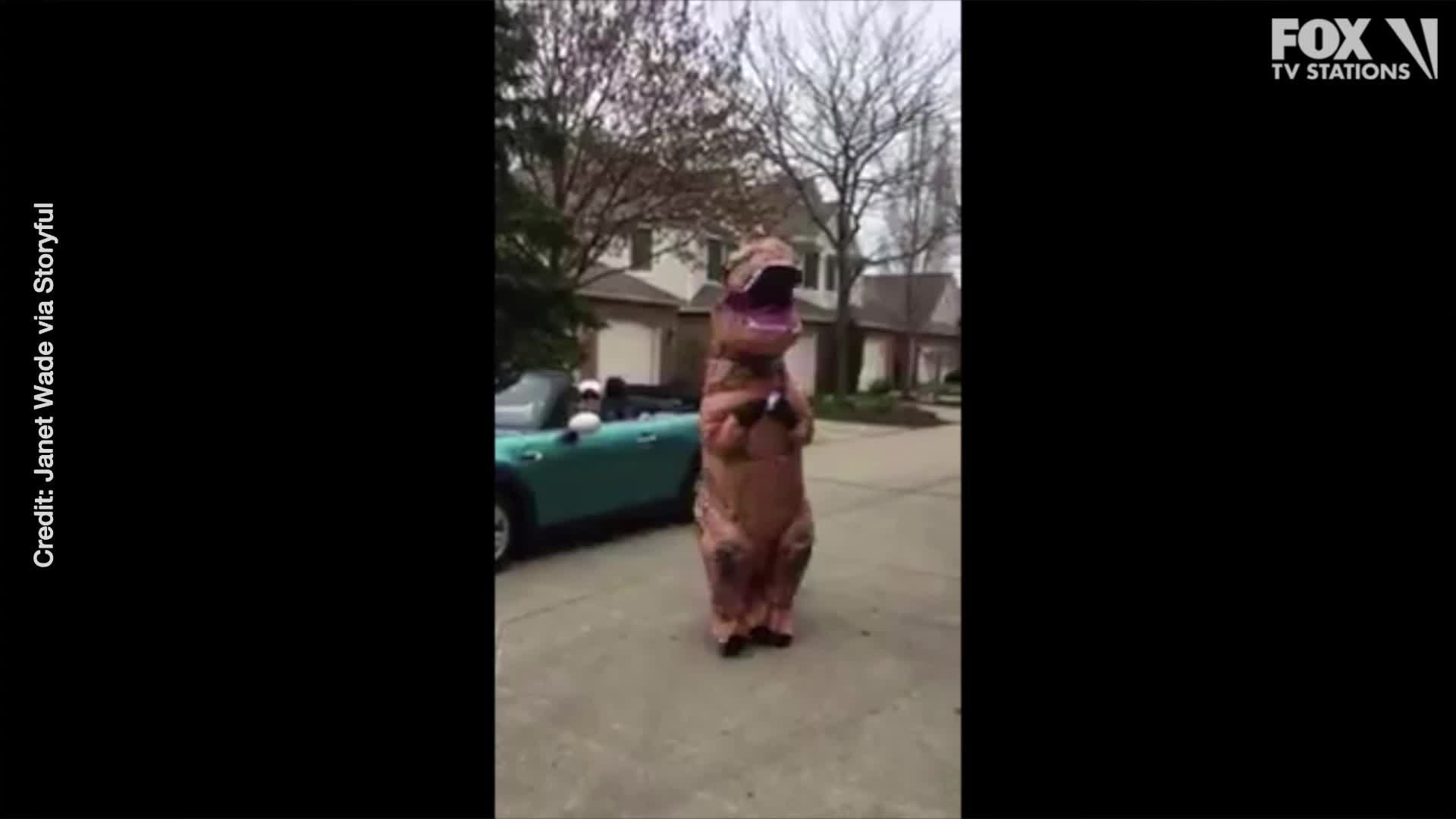 'Wine-O-Saur' delivers wine amid pandemic