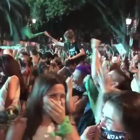 Celebrations erupt after Argentinian Senate votes to legalize abortion